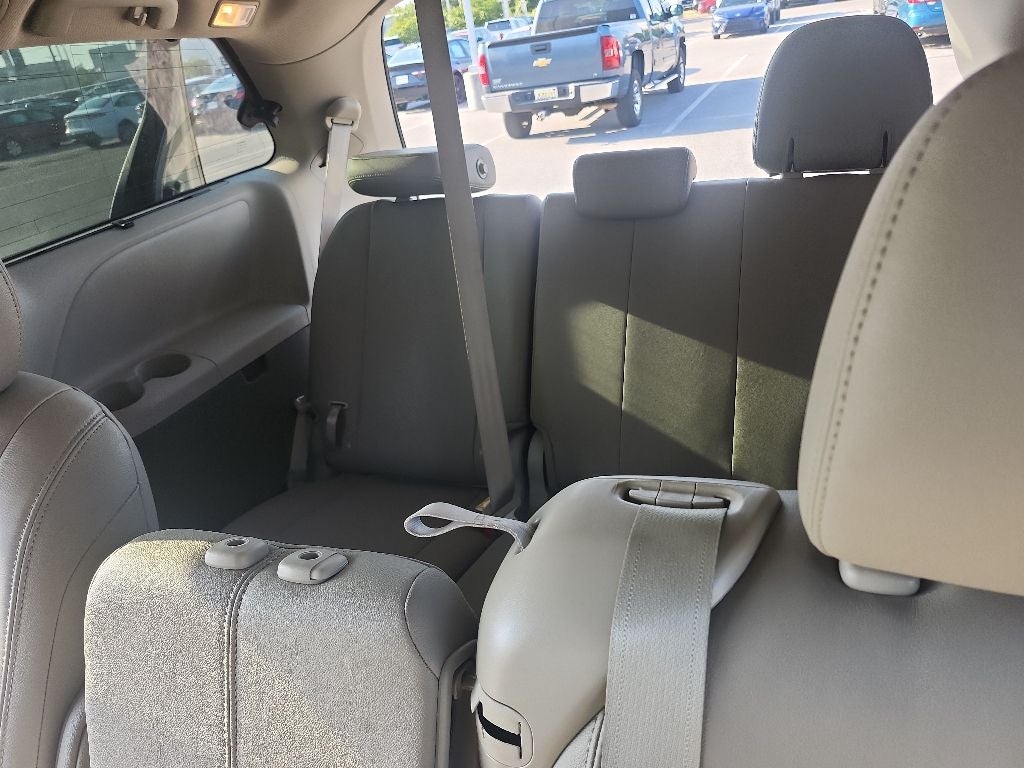 2015 Toyota Sienna XLE