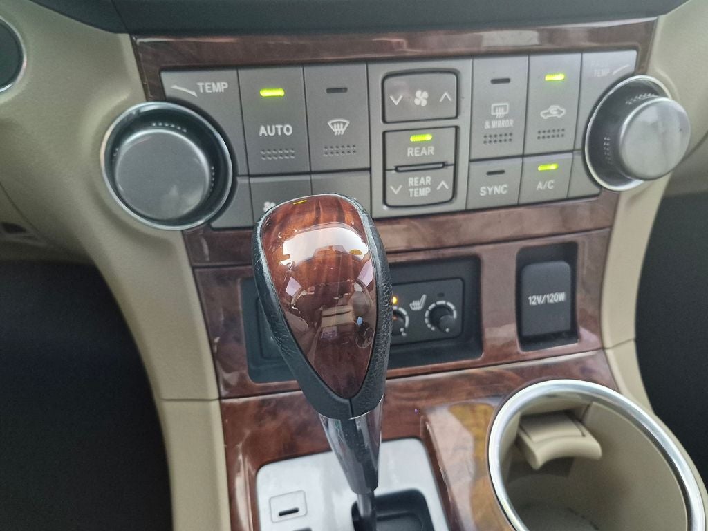 2011 Toyota HIGHLANDER LTD Limited