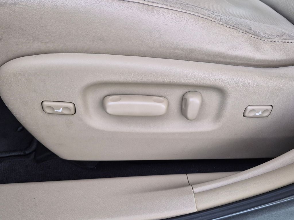 2011 Toyota HIGHLANDER LTD Limited