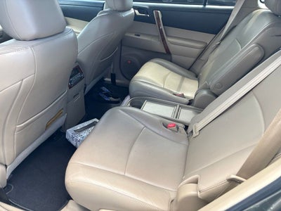 2011 Toyota HIGHLANDER LTD Limited
