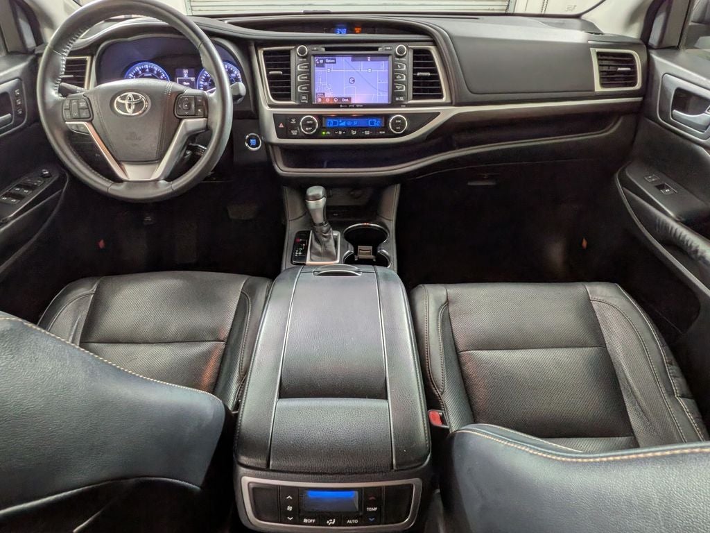 2016 Toyota Highlander Limited