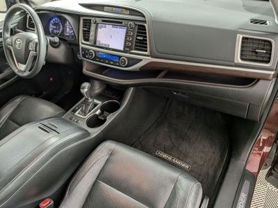 2016 Toyota Highlander Limited