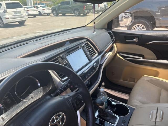 2014 Toyota HIGHLANDER Limited