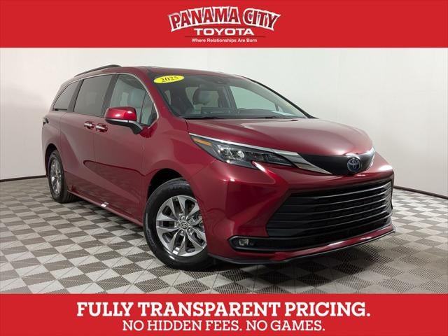 2025 Toyota Sienna XLE 8 Passenger
