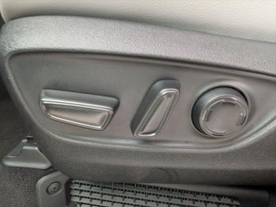 2025 Toyota Sienna XLE 8 Passenger