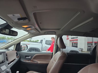 2020 Toyota Sienna Limited Premium BraunAbility 7 Passenger