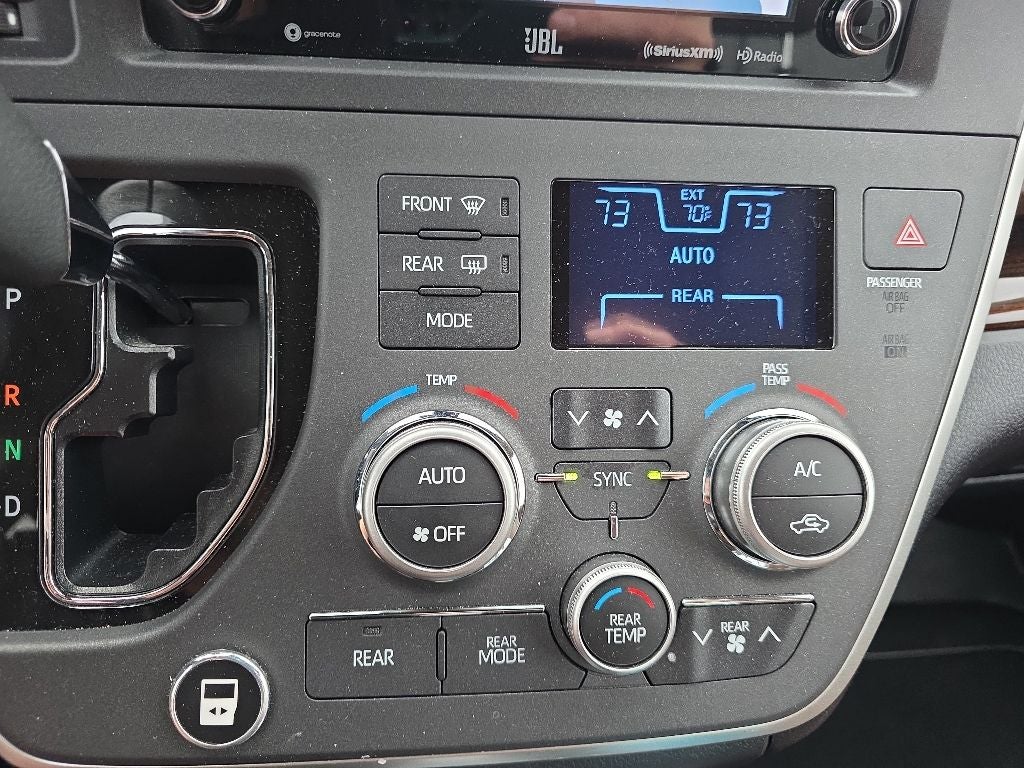 2020 Toyota Sienna Limited Premium BraunAbility 7 Passenger