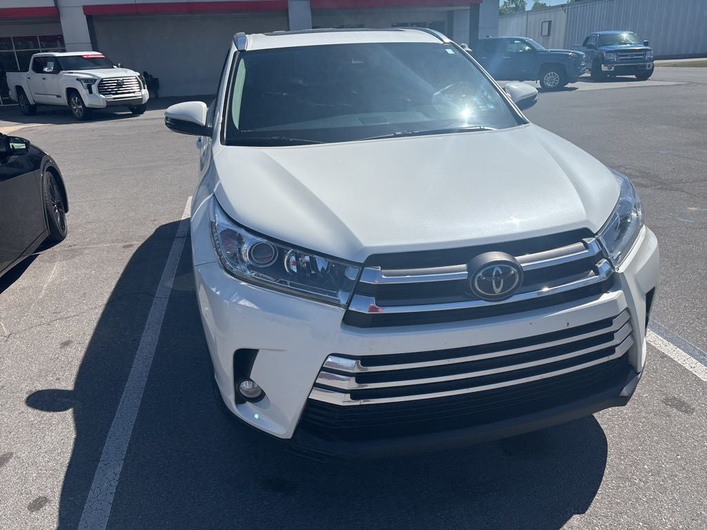 2017 Toyota Highlander Limited