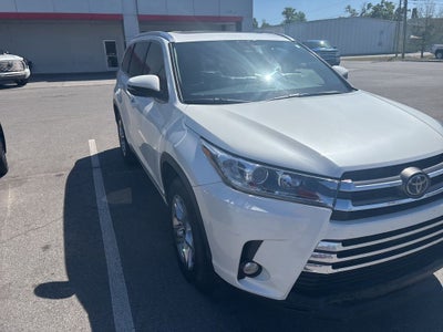 2017 Toyota Highlander Limited