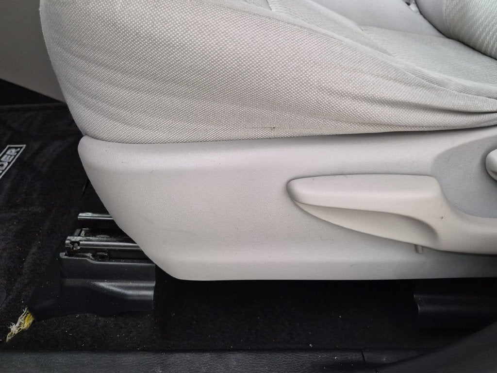 2015 Toyota HIGHLANDER LE