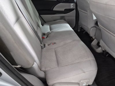 2015 Toyota HIGHLANDER LE