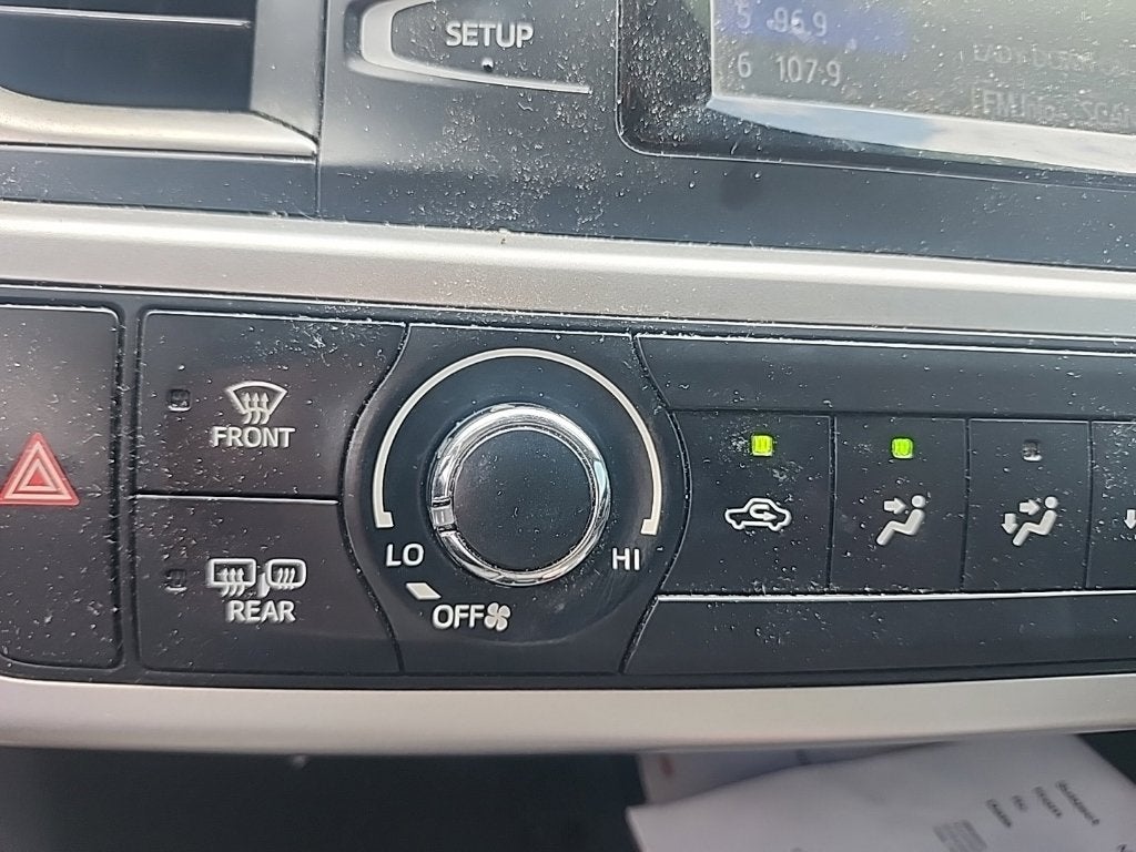 2015 Toyota HIGHLANDER LE