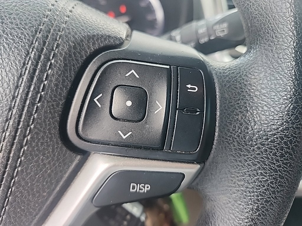 2015 Toyota HIGHLANDER LE