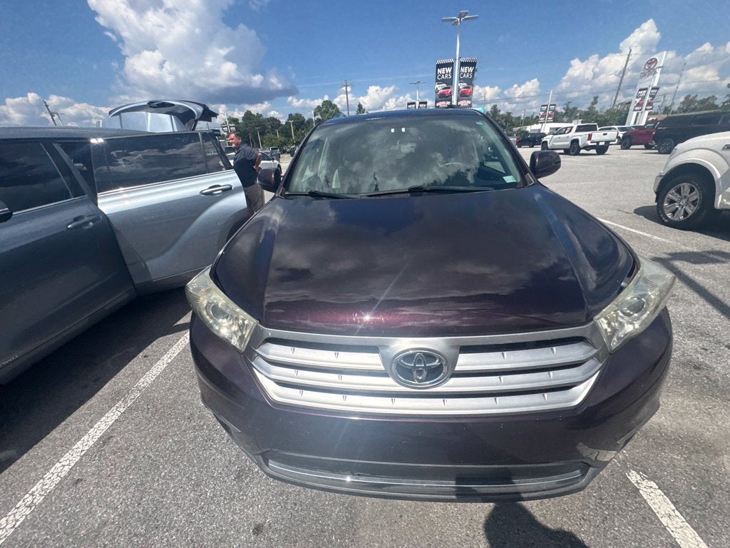 2011 Toyota Highlander SE