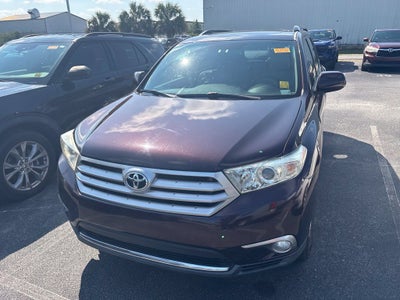2011 Toyota Highlander SE
