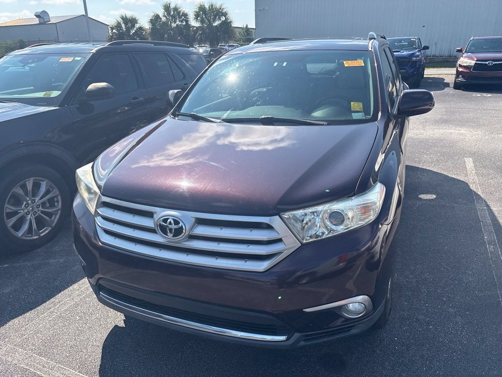 2011 Toyota Highlander SE