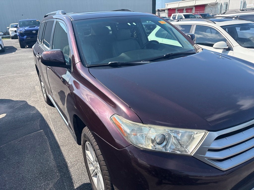 2011 Toyota Highlander SE