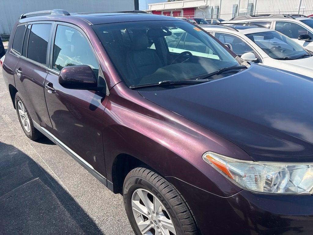 2011 Toyota Highlander SE