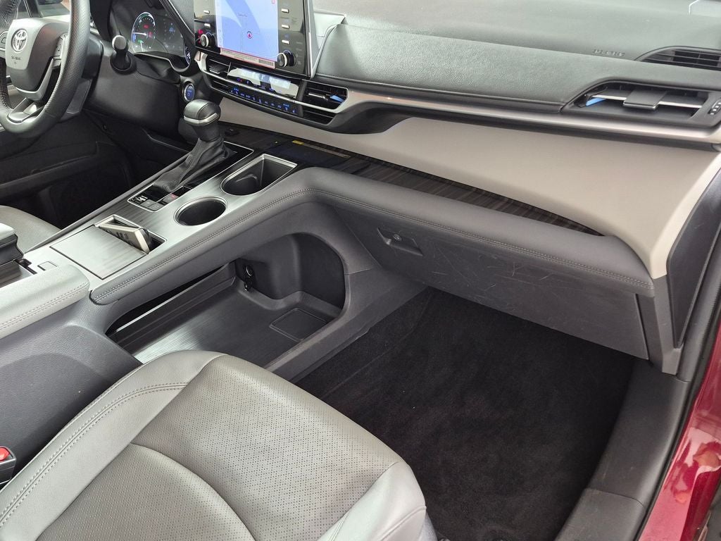 2024 Toyota Sienna Limited 7 Passenger