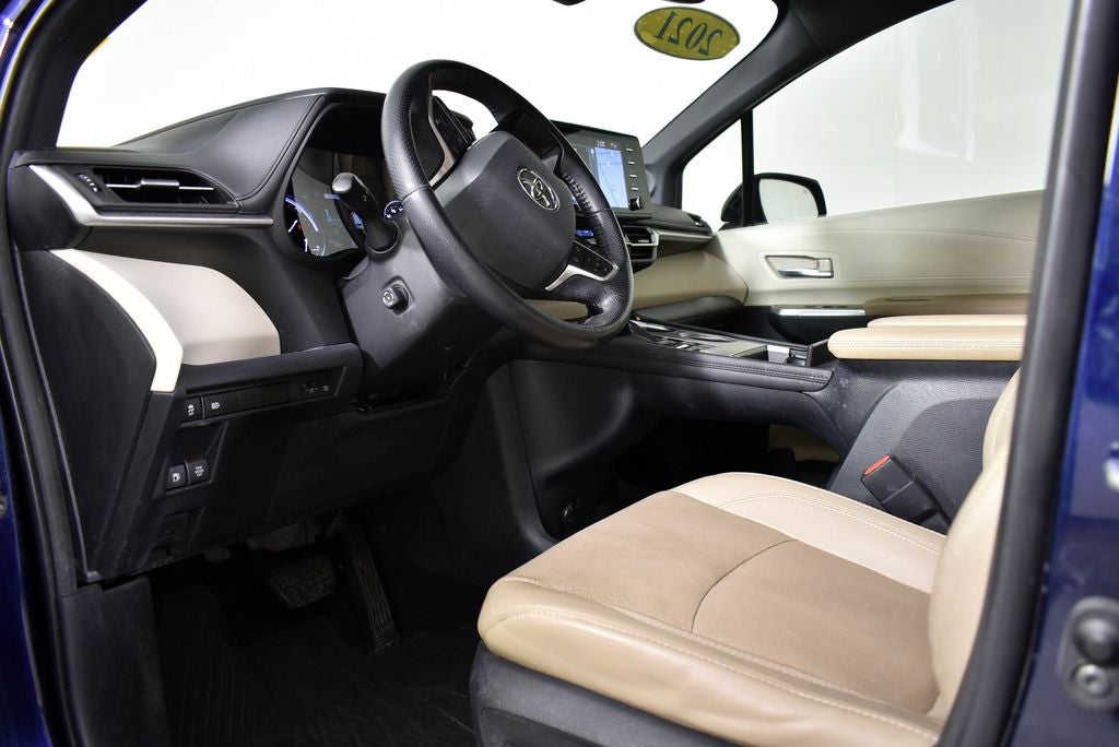 2021 Toyota SIENNA LIMITED Limited 7 Passenger