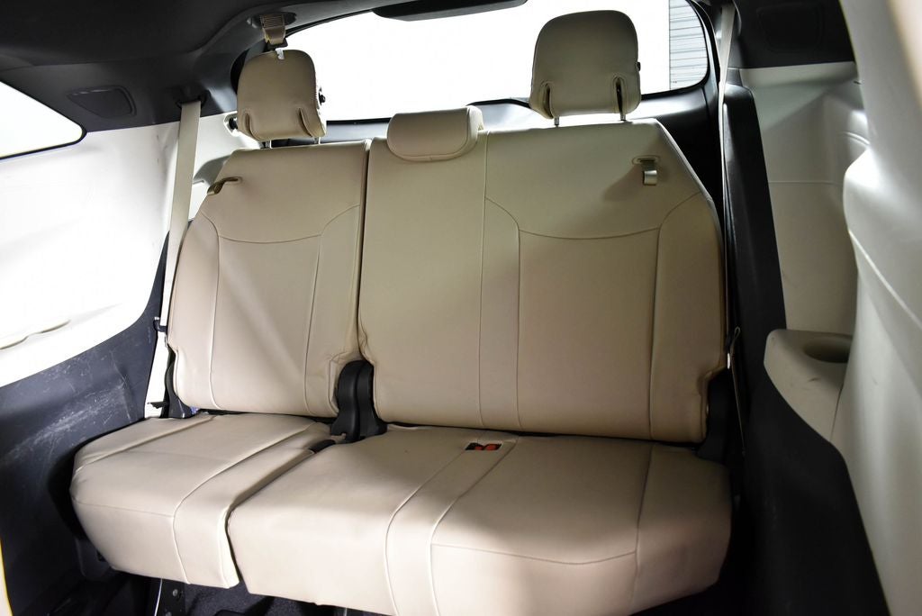 2021 Toyota SIENNA LIMITED Limited 7 Passenger