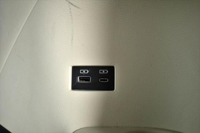 2021 Toyota SIENNA LIMITED Limited 7 Passenger