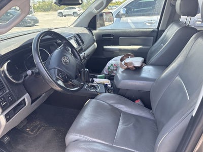 2019 Toyota SEQUOIA 4X2 SR5 5.7L