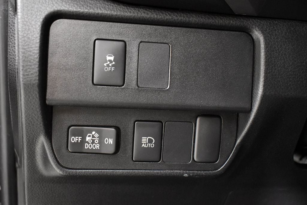 2021 Toyota TACOMA SR5 SR5 V6