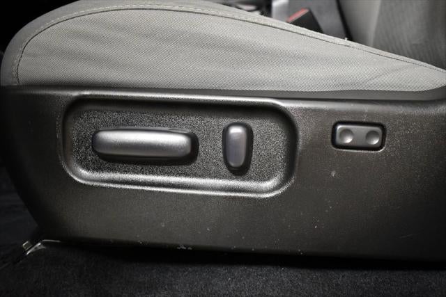 2021 Toyota TACOMA SR5 SR5 V6