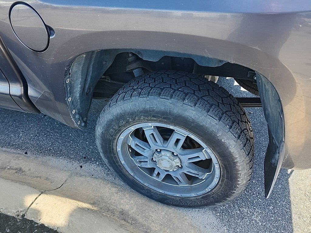 2017 Toyota TUNDRA 4X4 SR5