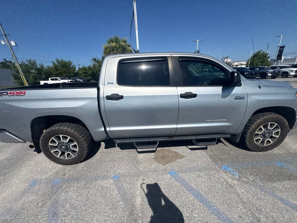 2018 Toyota Tundra SR5