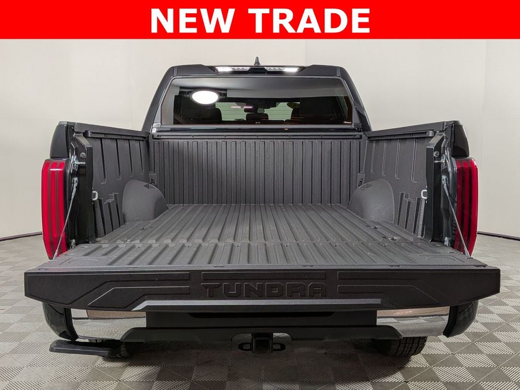 2025 Toyota TUNDRA 4X4 SR5