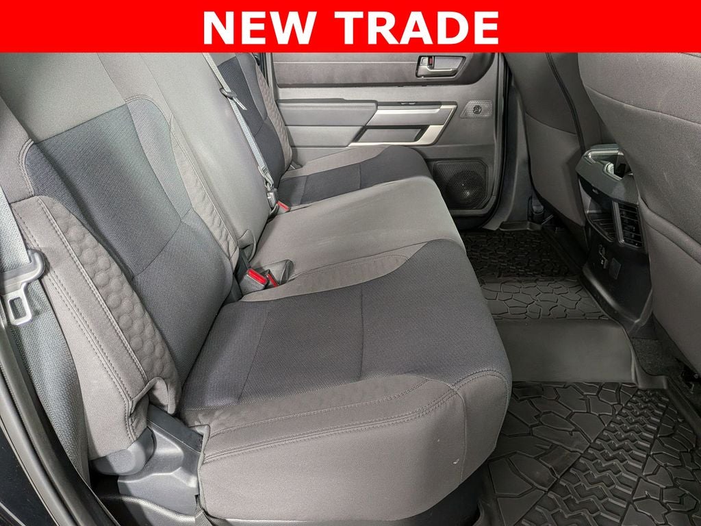 2025 Toyota TUNDRA 4X4 SR5