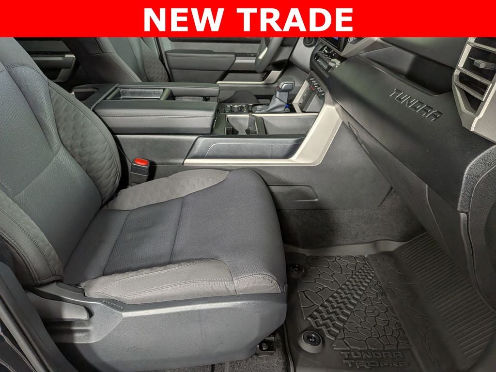 2025 Toyota TUNDRA 4X4 SR5