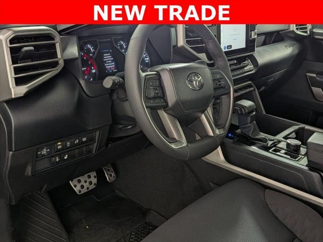 2025 Toyota TUNDRA 4X4 SR5