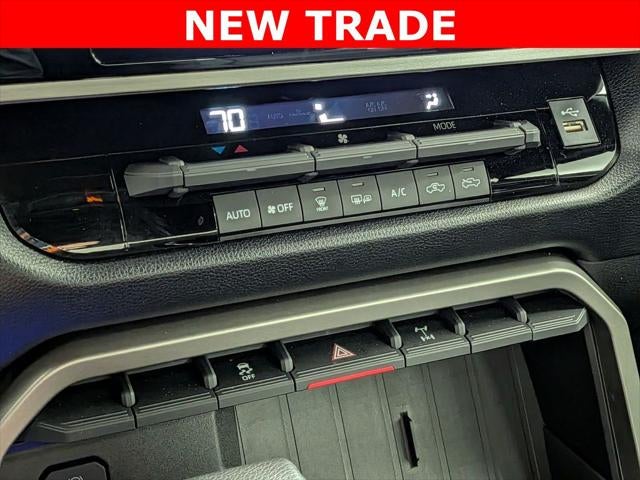 2025 Toyota TUNDRA 4X4 SR5