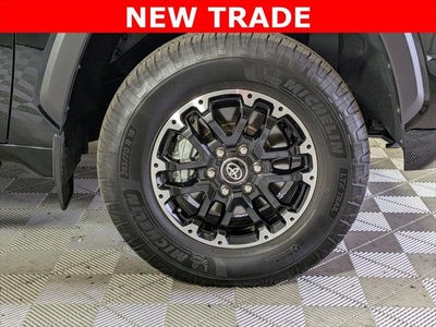 2025 Toyota TUNDRA 4X4 SR5