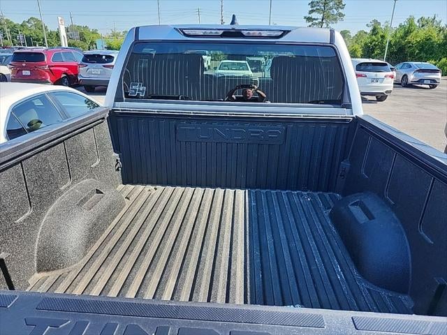 2024 Toyota TUNDRA 4X4 SR5