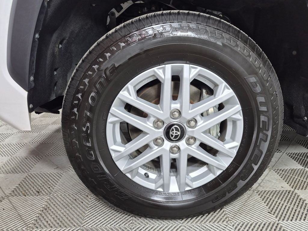 2025 Toyota Tundra SR5