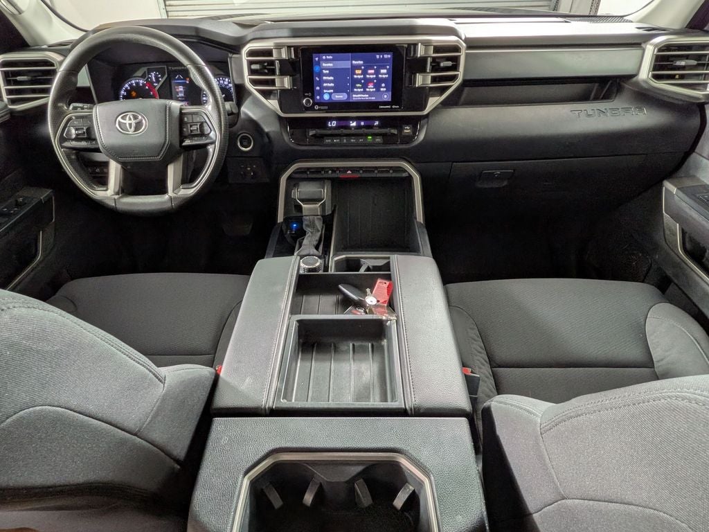2024 Toyota TUNDRA 4X4 SR5