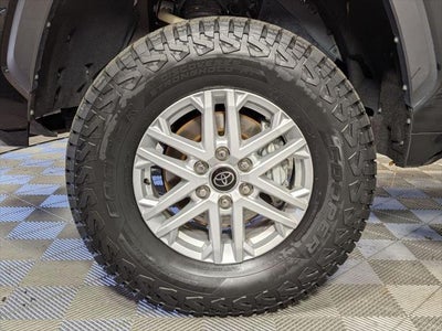 2024 Toyota TUNDRA 4X4 SR5