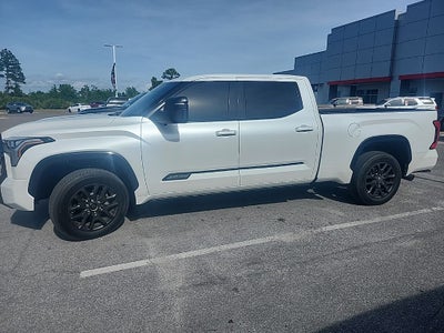 2023 Toyota Tundra Platinum
