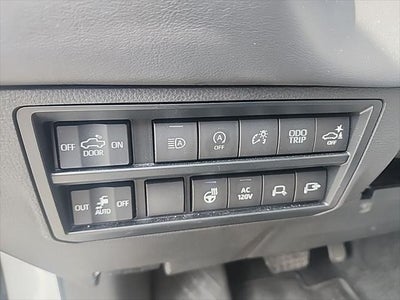 2023 Toyota TUNDRA 4X4 Platinum