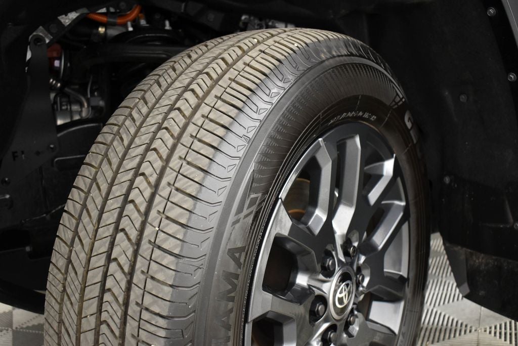 2026 Toyota Tundra Hybrid Platinum