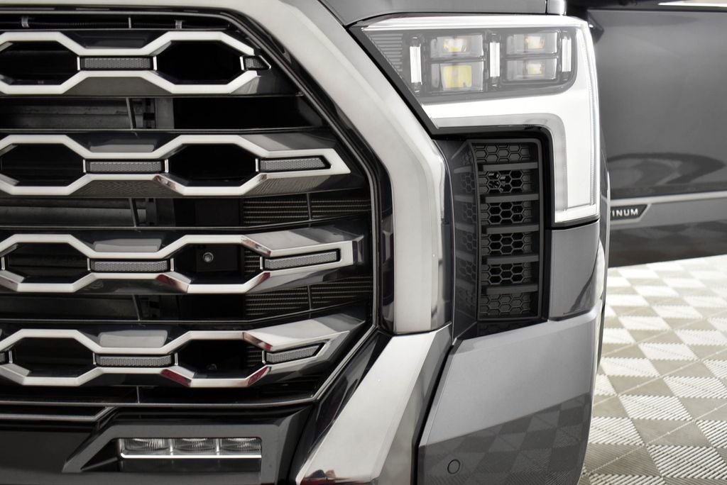 2026 Toyota Tundra Hybrid Platinum