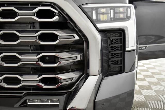 2026 Toyota TUNDRA HV 4X4 Platinum