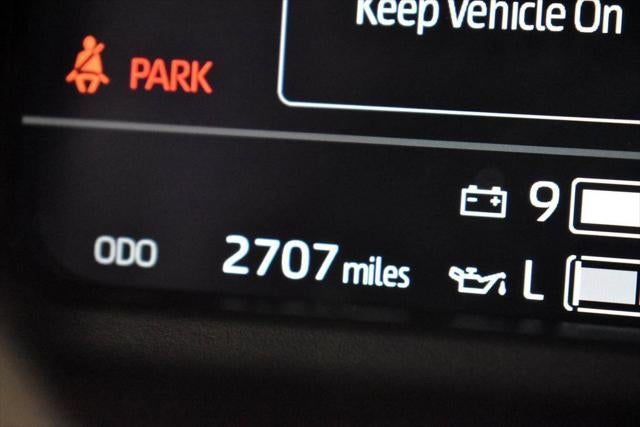 2026 Toyota TUNDRA HV 4X4 Platinum