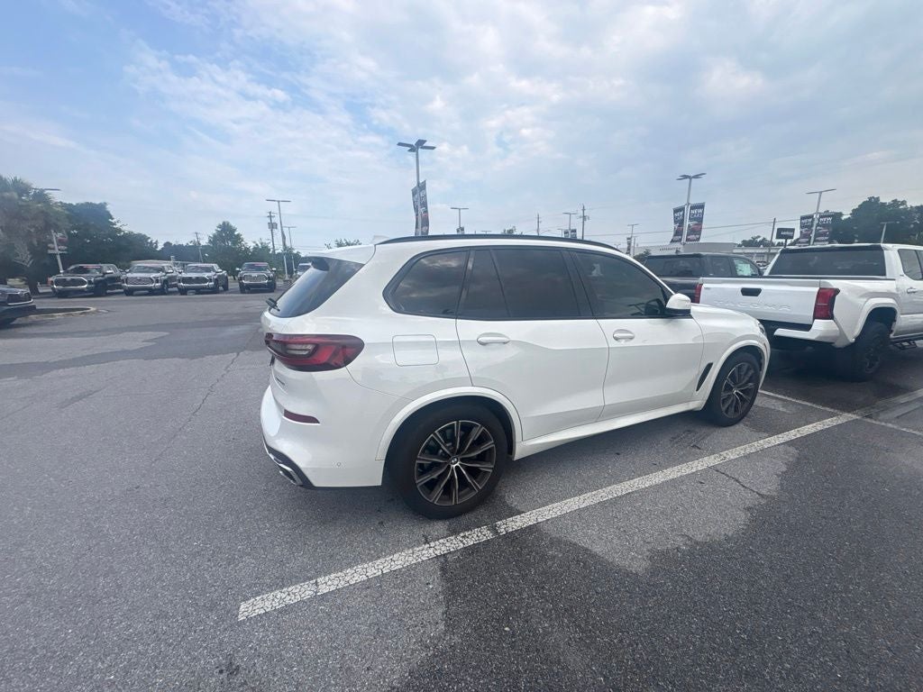 2022 BMW X5 sDrive40i