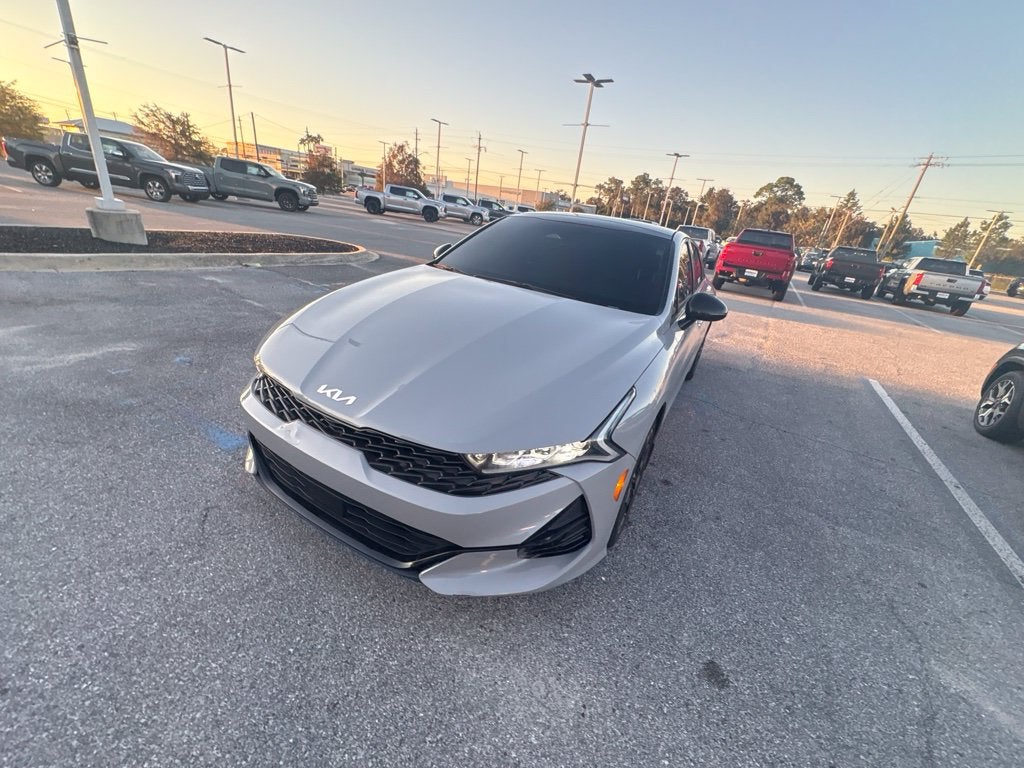 2022 Kia K5 GT-Line