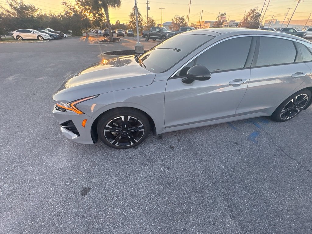2022 Kia K5 GT-Line